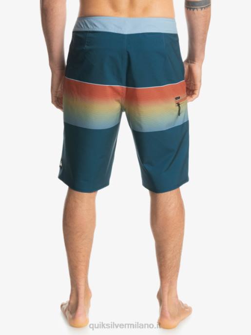 esso Quiksilver uomini Pantaloncini surfsilk slab 21 blu maiolica HTZR1411