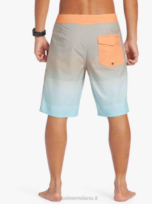 esso Quiksilver uomini Surfsilk Massive 20 Boardshorts cammeo blu HTZR333