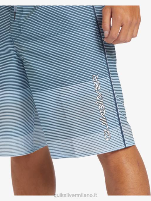 esso Quiksilver uomini Surfsilk Massive 20 Boardshorts marina di mezzanotte HTZR332