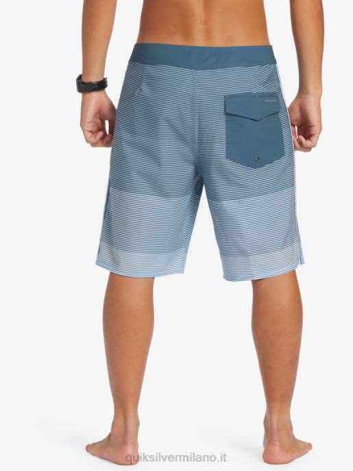 esso Quiksilver uomini Surfsilk Massive 20 Boardshorts marina di mezzanotte HTZR332