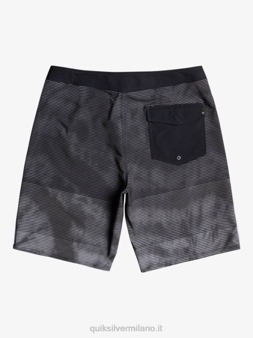 esso Quiksilver uomini Surfsilk Massive 20 Boardshorts nero HTZR1593