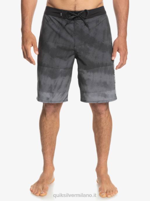esso Quiksilver uomini Surfsilk Massive 20 Boardshorts nero HTZR1593