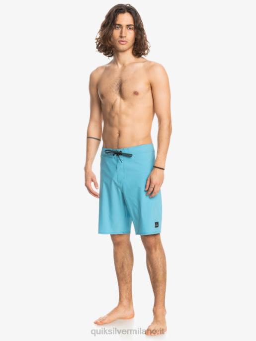 esso Quiksilver uomini Surfsilk kaimana 20 pantaloncini da surf performanti blu delfinio HTZR84
