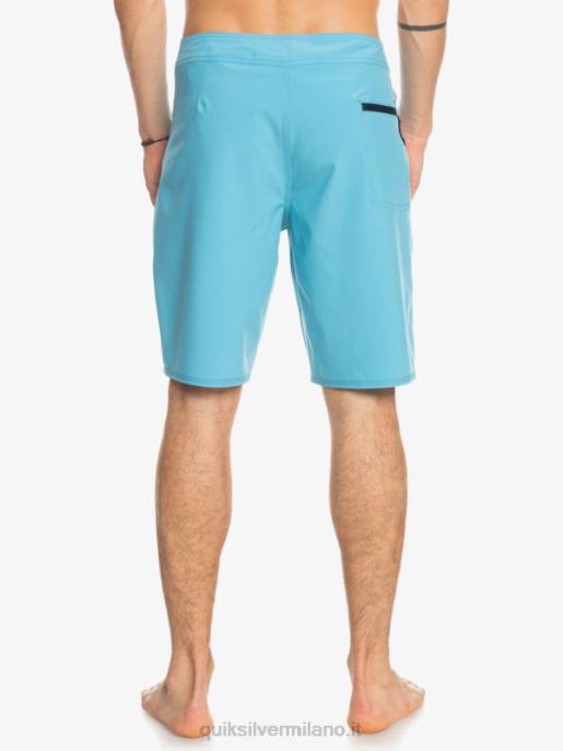 esso Quiksilver uomini Surfsilk kaimana 20 pantaloncini da surf performanti blu delfinio HTZR84