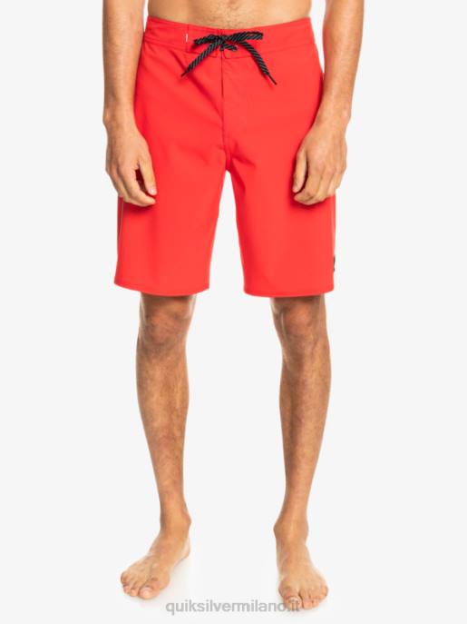 esso Quiksilver uomini Surfsilk kaimana 20 pantaloncini da surf performanti rosso ad alto rischio HTZR77