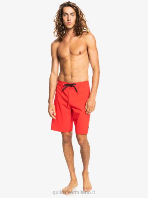 esso Quiksilver uomini Surfsilk kaimana 20 pantaloncini da surf performanti rosso ad alto rischio HTZR77