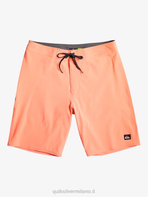 esso Quiksilver uomini Surfsilk kaimana 20 pantaloncini da surf performanti salmone fresco HTZR81