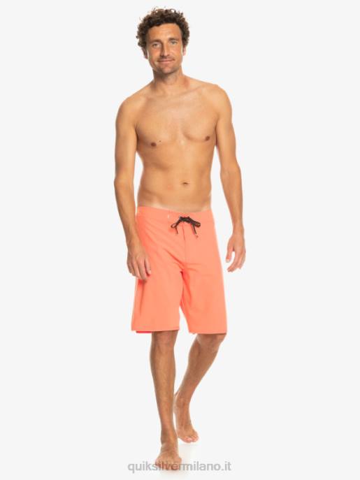 esso Quiksilver uomini Surfsilk kaimana 20 pantaloncini da surf performanti salmone fresco HTZR81