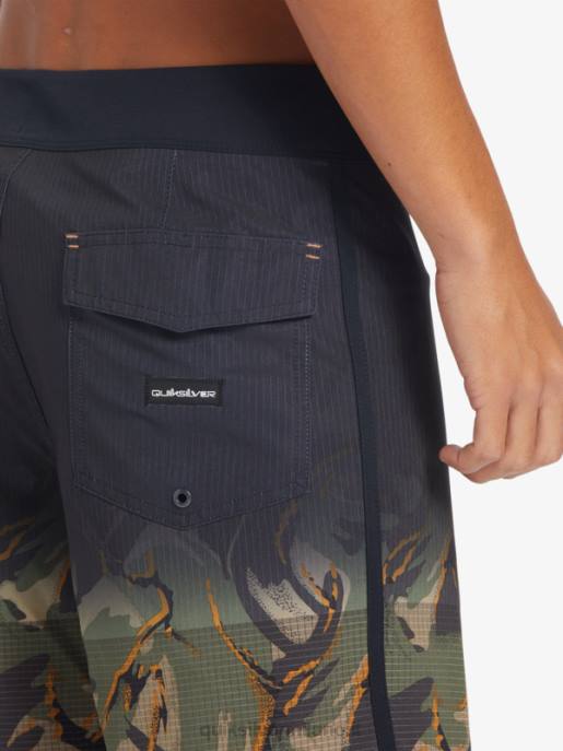 esso Quiksilver uomini pantaloncini da surf Highlite Scallop 19 Quadrifoglio HTZR25