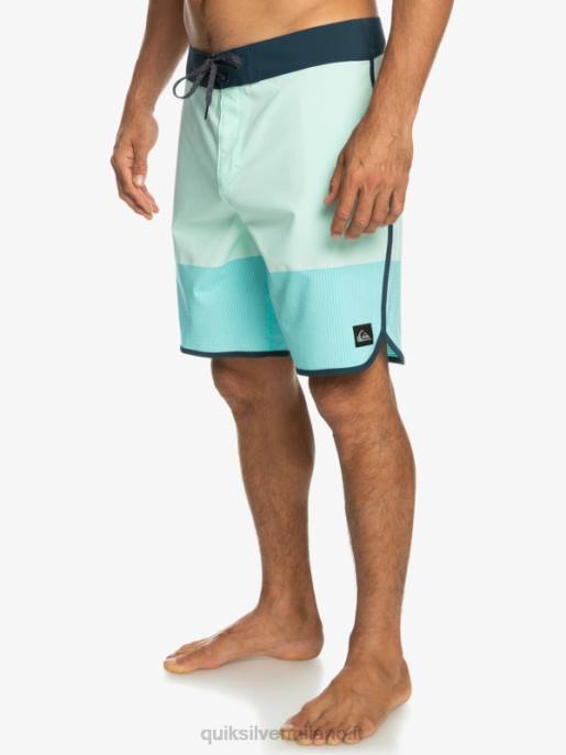 esso Quiksilver uomini pantaloncini da surf Highlite Scallop 19 vetro da spiaggia HTZR35